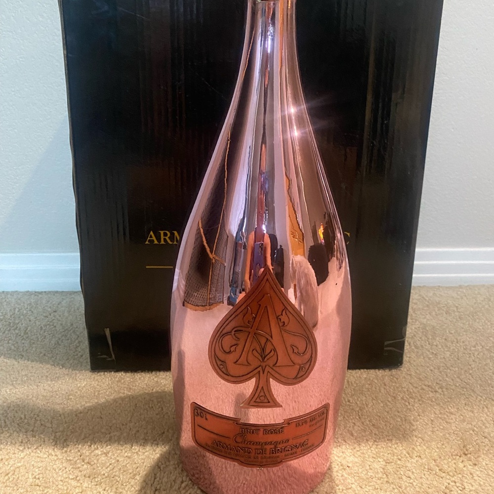 Empty Ace of Spades Rose 3L Jeroboam

Great condition